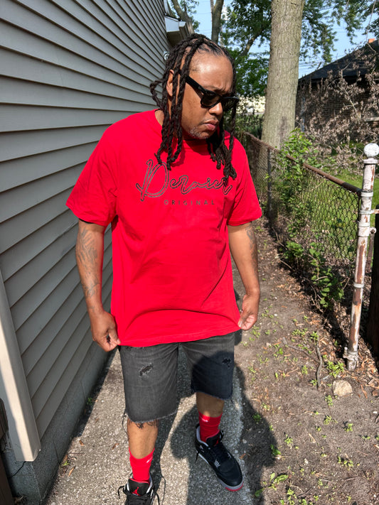 Dernier Distressed Script Tee
