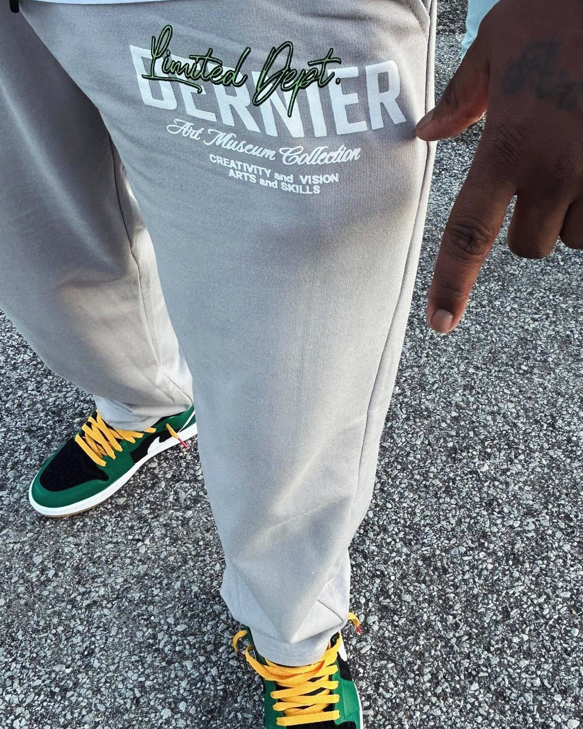 Dernier Fiery Apex Joggers