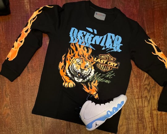 Dernier Fiery Apex Crewneck